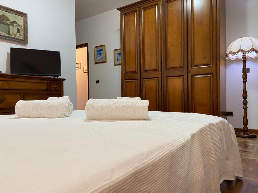 Villa Rosella Appartamento 2 - Con Piscina - 150 M Dal Mare Casa Margherita Bagian luar foto