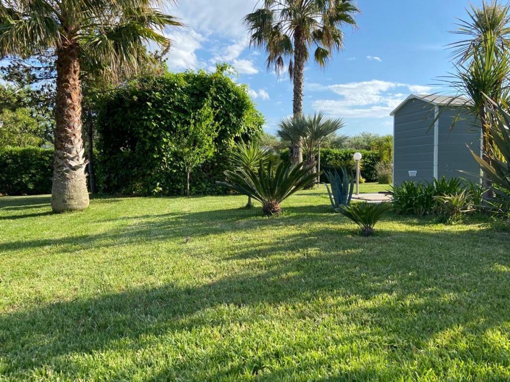 Villa Rosella Appartamento 2 - Con Piscina - 150 M Dal Mare Casa Margherita Bagian luar foto